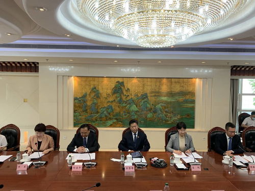 教育部 使用電子產(chǎn)品開展教學時長原則上不超過教學總時長30